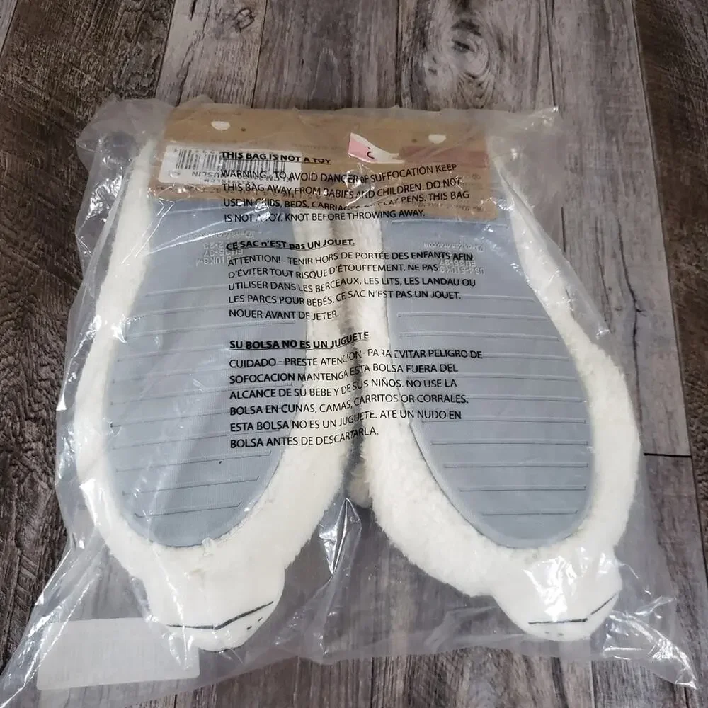 NWT Dearfoams Polar Bear Slippers Size 4-5 Hard Soles Christmas Plush 3D Animal
